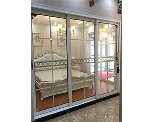 室內(nèi)移門